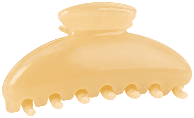The Limoncello claw clip in pale buttery yellow, straight on from the front.